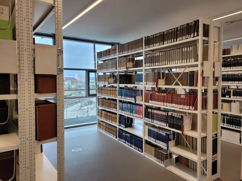 Fachbibliothek Philologien